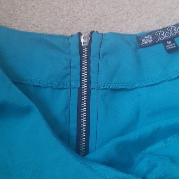 Color-block Dress - Picture 5 of 10